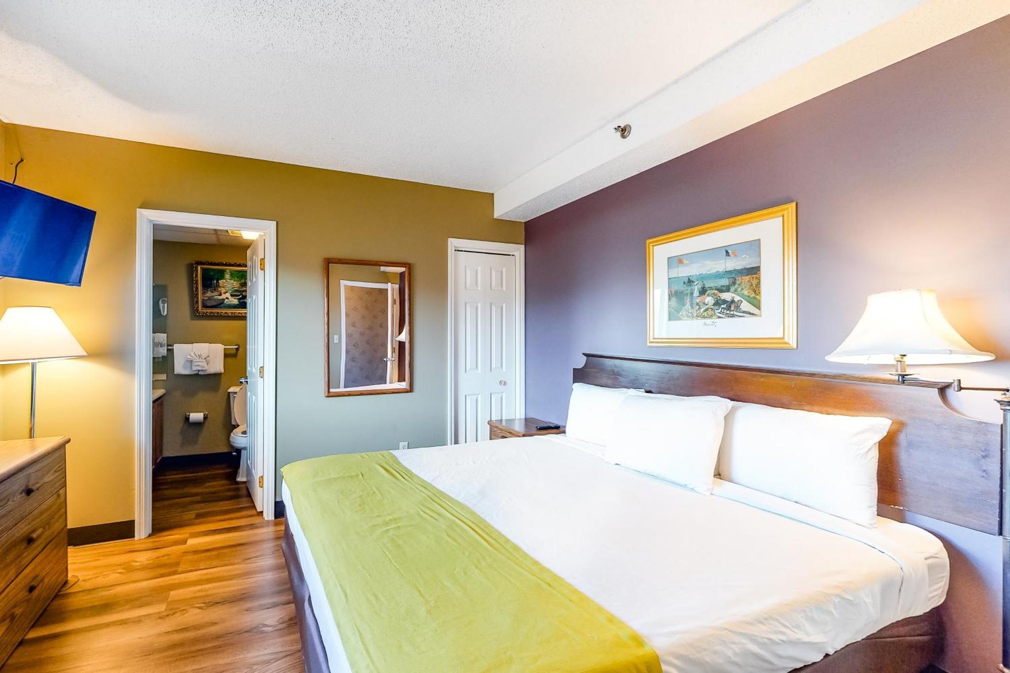Pigeon Forge Paradise Room photo