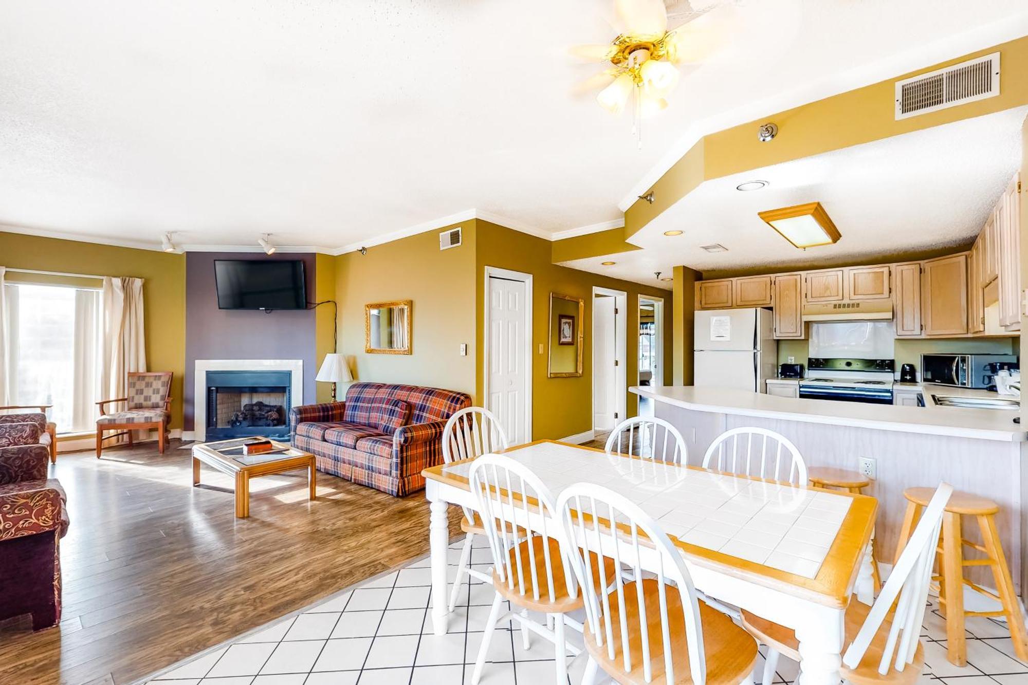 Pigeon Forge Paradise Room photo