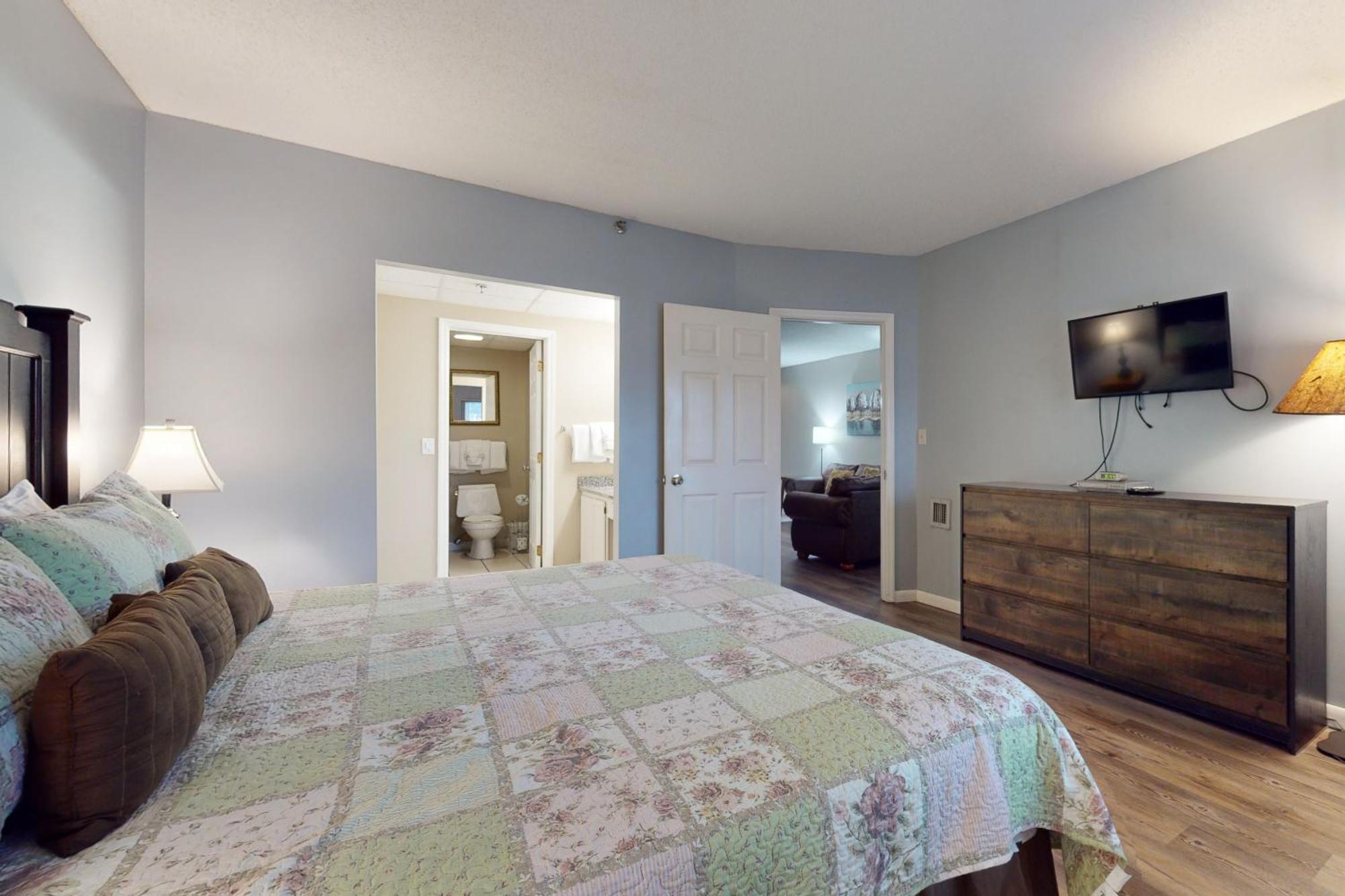 Pigeon Forge Paradise Room photo