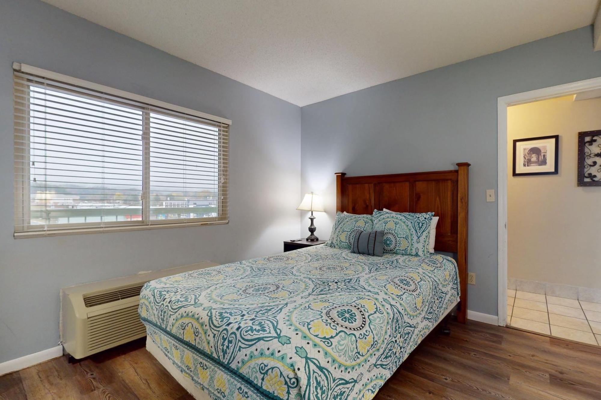 Pigeon Forge Paradise Room photo